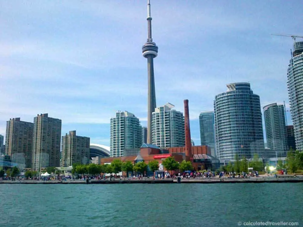 Toronto’s Inner Harbour: Mariposa Scenic Harbour Tours