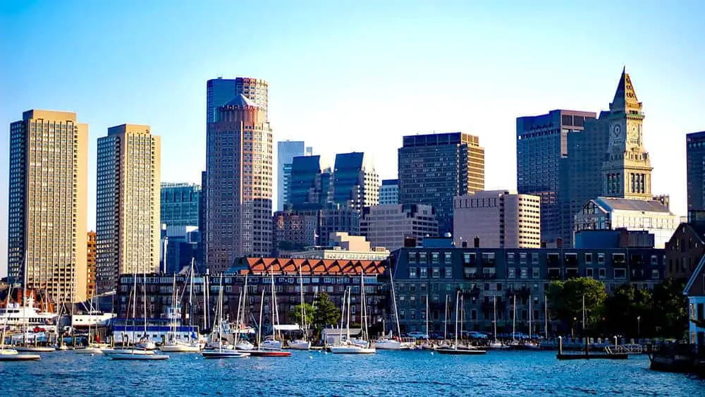 7 Hours in Boston: Clam Chowder, Crown Moulding & Crowded Subways