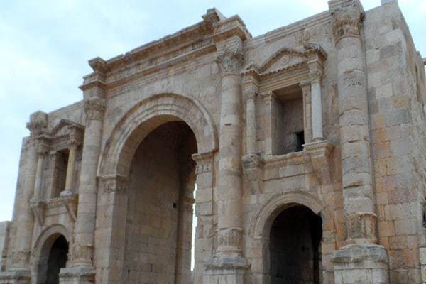 jerash jordan roman ruins