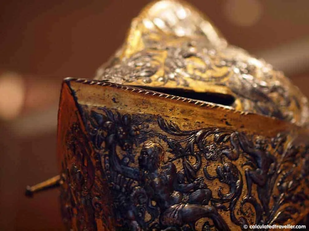 Armour of Henry II of France MET NYC