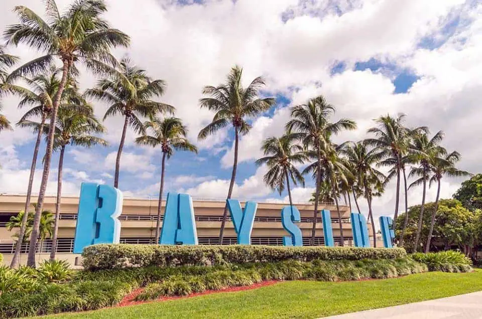 11 Things to do in Miami Florida by Calculated Traveller - Bayside Marketplace