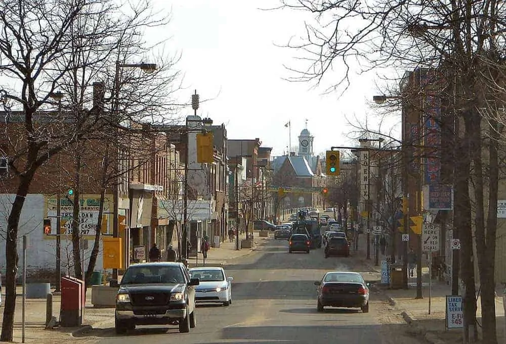 Ontario’s Pembroke: The Heritage Murals, The Crepes and The Theatre