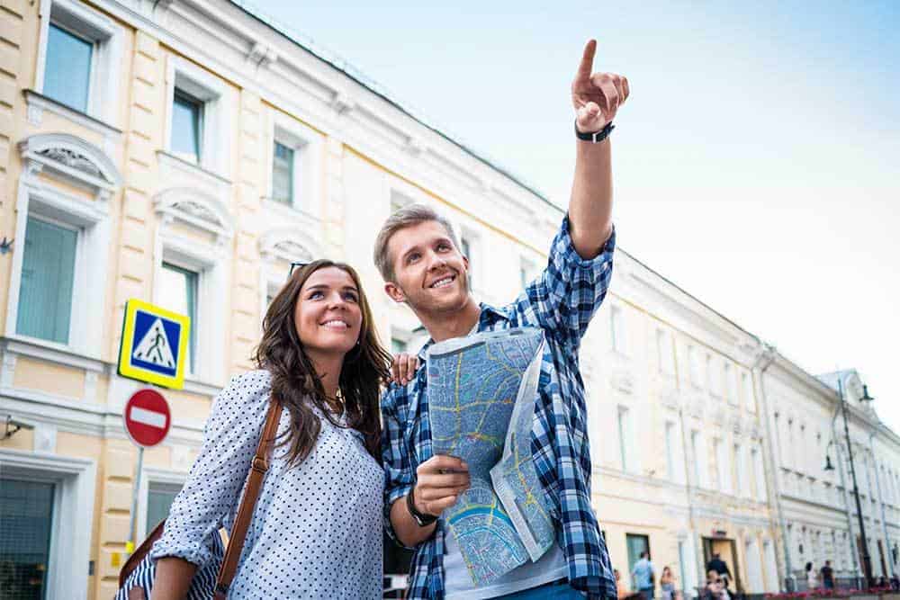 6 Tips: How to Be (and Stay) a Happy Couple when Travelling