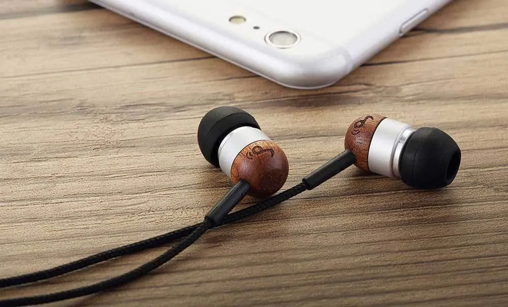 The Travel Sounds of ZealSound HDE-100 Headphones