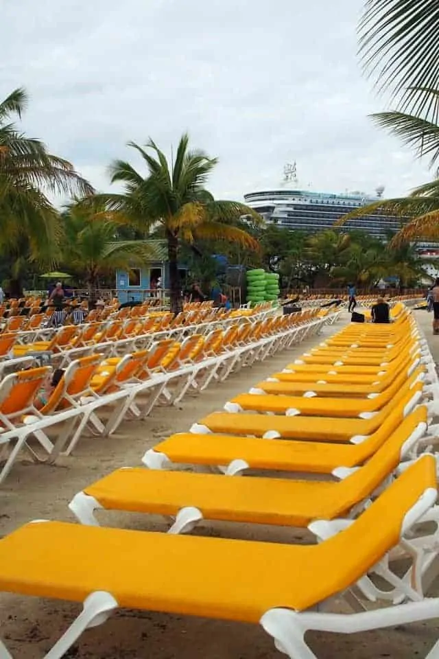 A Cruise Guide to Mahogany Bay Roatan Honduras