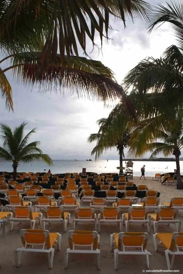 A Cruise Guide to Mahogany Bay Roatan Honduras