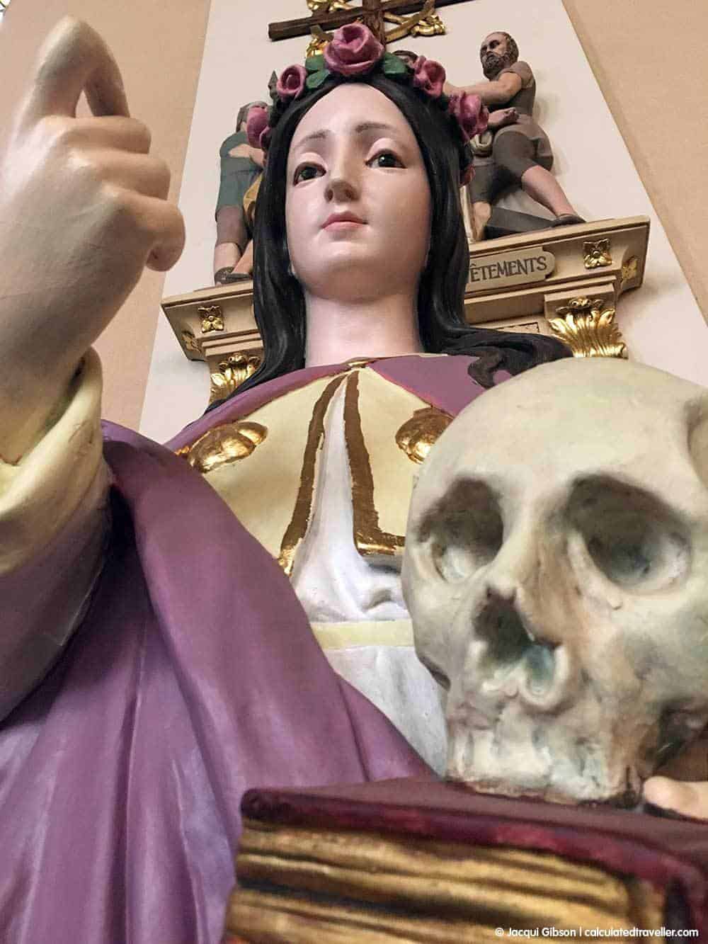 Cities don’t come much spookier than New Orleans Louisiana. Settled by ruthless colonials, treacherous thugs and wily prostitutes, the 300-year-old city boasts a spine-tingling history that would rattle the most hardened soul.