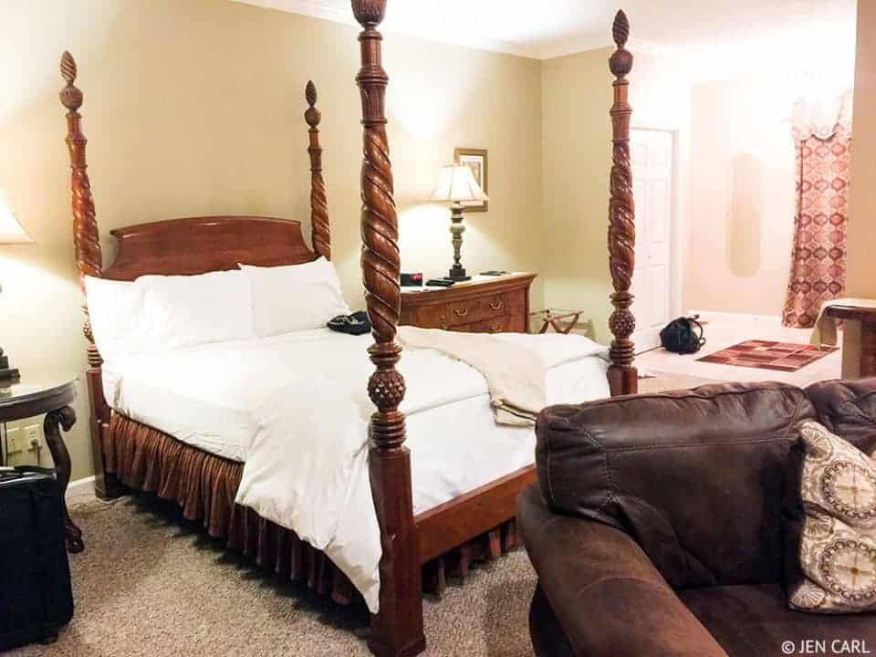 The French Manor Inn and Spa - A Couples Getaway in the Heart of the Poconos - The Nice Suite