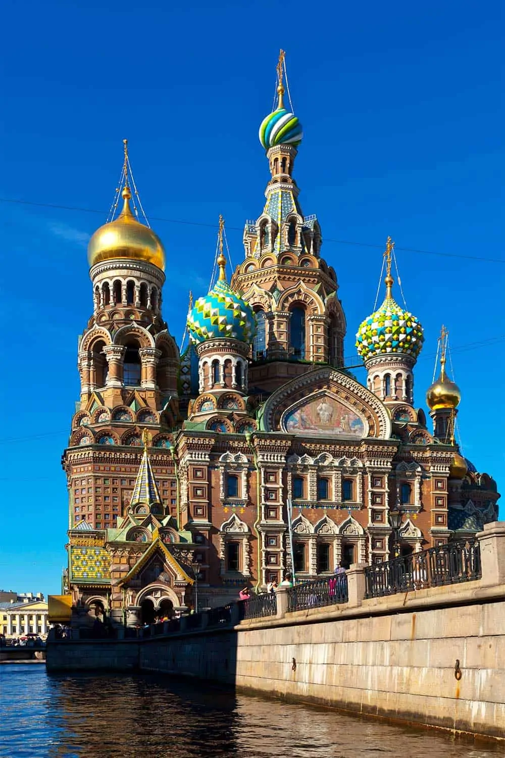 5 Best European Adventures for History Buffs. Church of the Saviour in St Petersburg Russia. #Europe #travel #history #architecture #tours