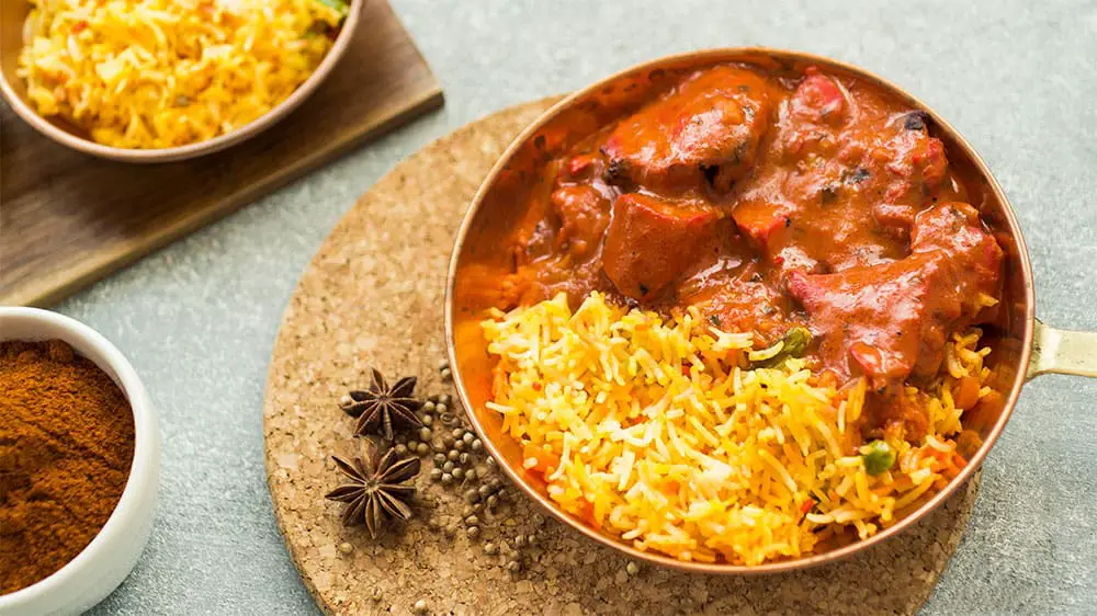International food Curry from India