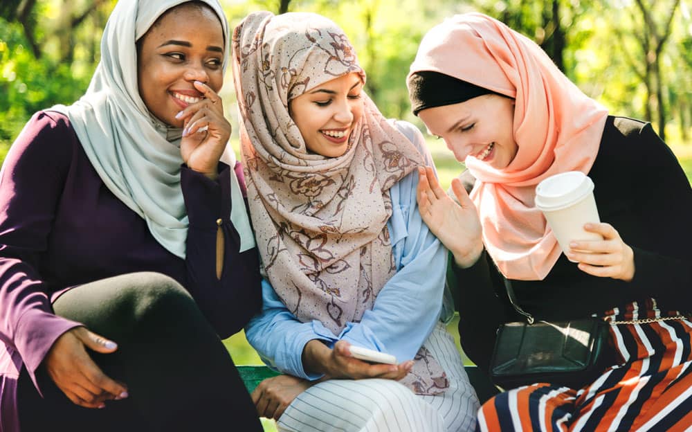 what to wear in UAE