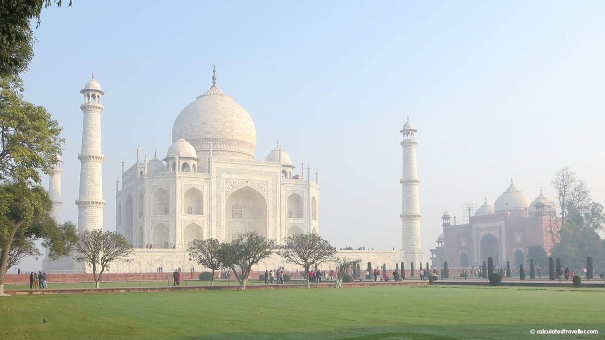 Pro Travel Tips for Travel in India for a Stress-Free Trip - Taj Mahal exterior