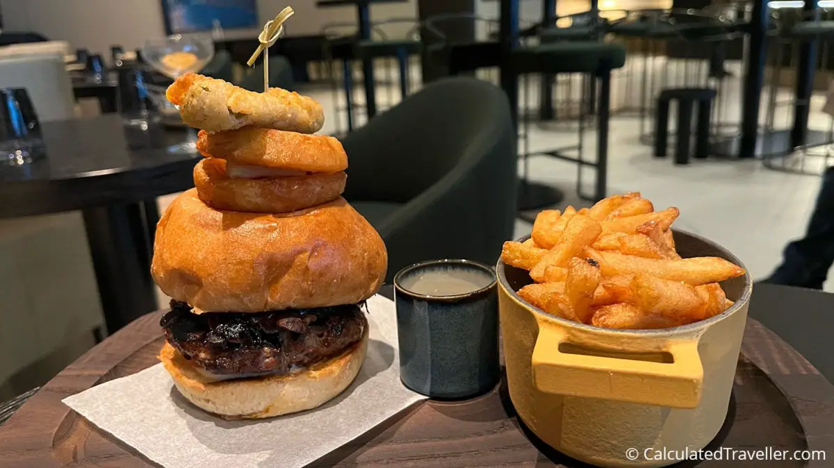 Dia Restaurant Prime Rib Burger with French Fries