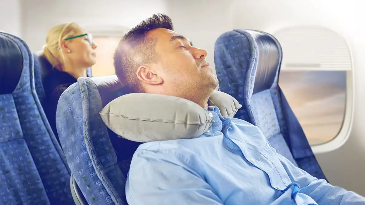 Red-Eye Flights – Travel Tips to Sleep on an Airplane